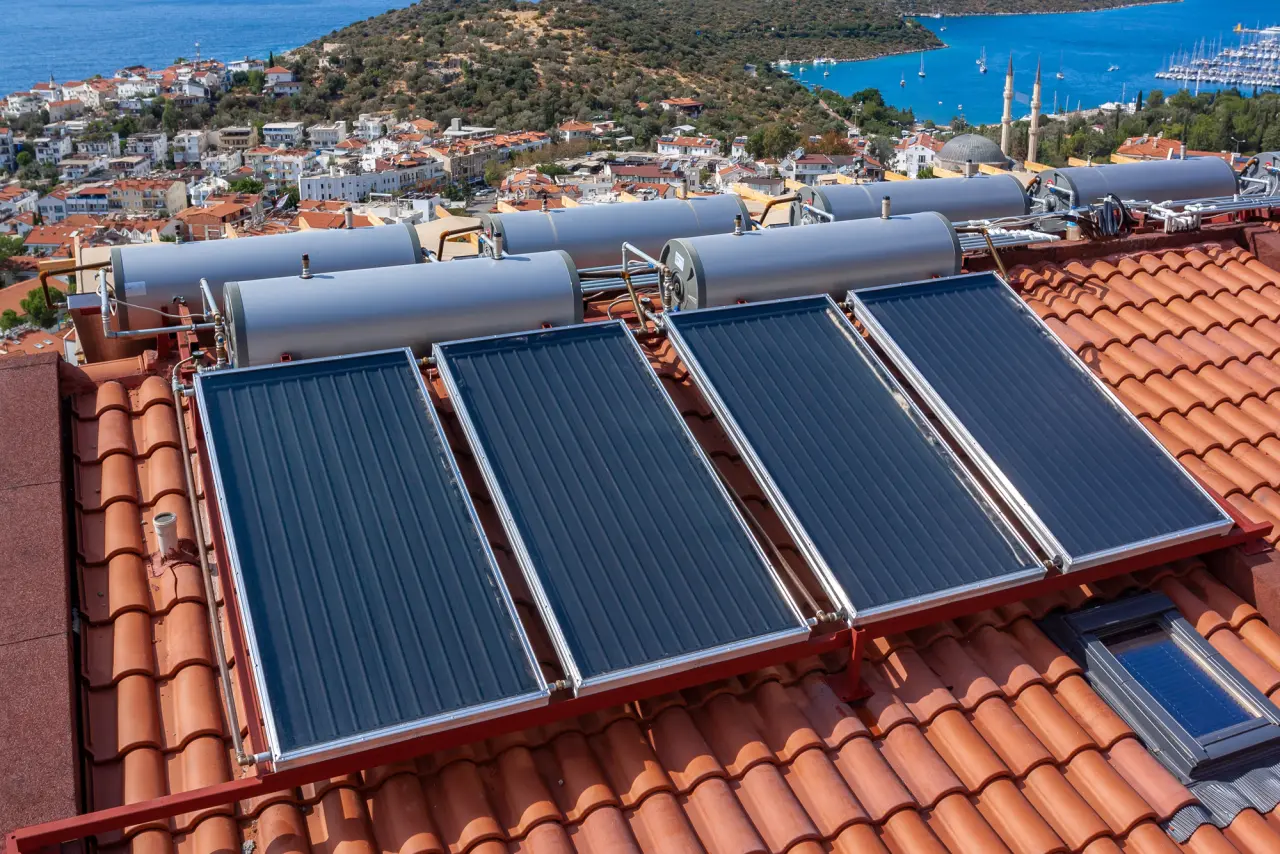 Solar Water Heater
